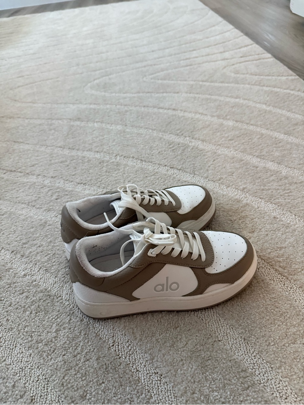 Alo Gravel Sneaker in White and Taupe - Picture 2 of 5